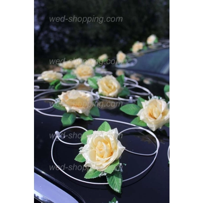 Déco de voiture de mariage jaune d or Déco de voiture de mariage jaune d or
