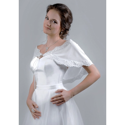 Tulle cape avec de la dentelle Tulle cape avec de la dentelle